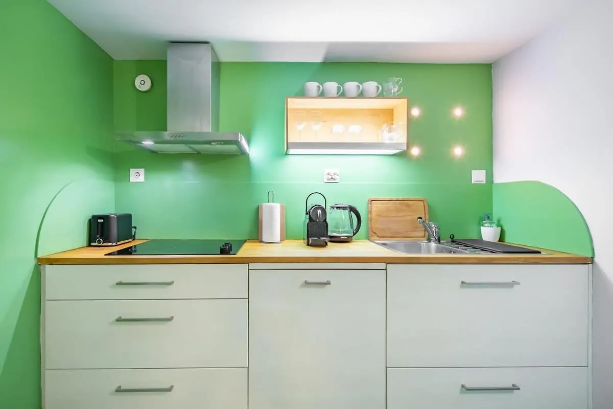 Very Central - Unique Design - New Studio Budapest Apartment