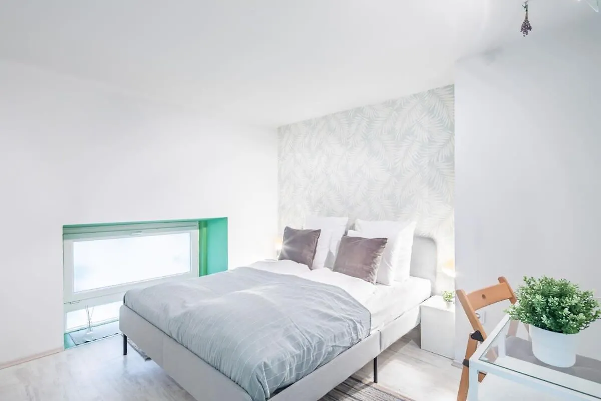 Very Central - Unique Design - New Studio Budapest