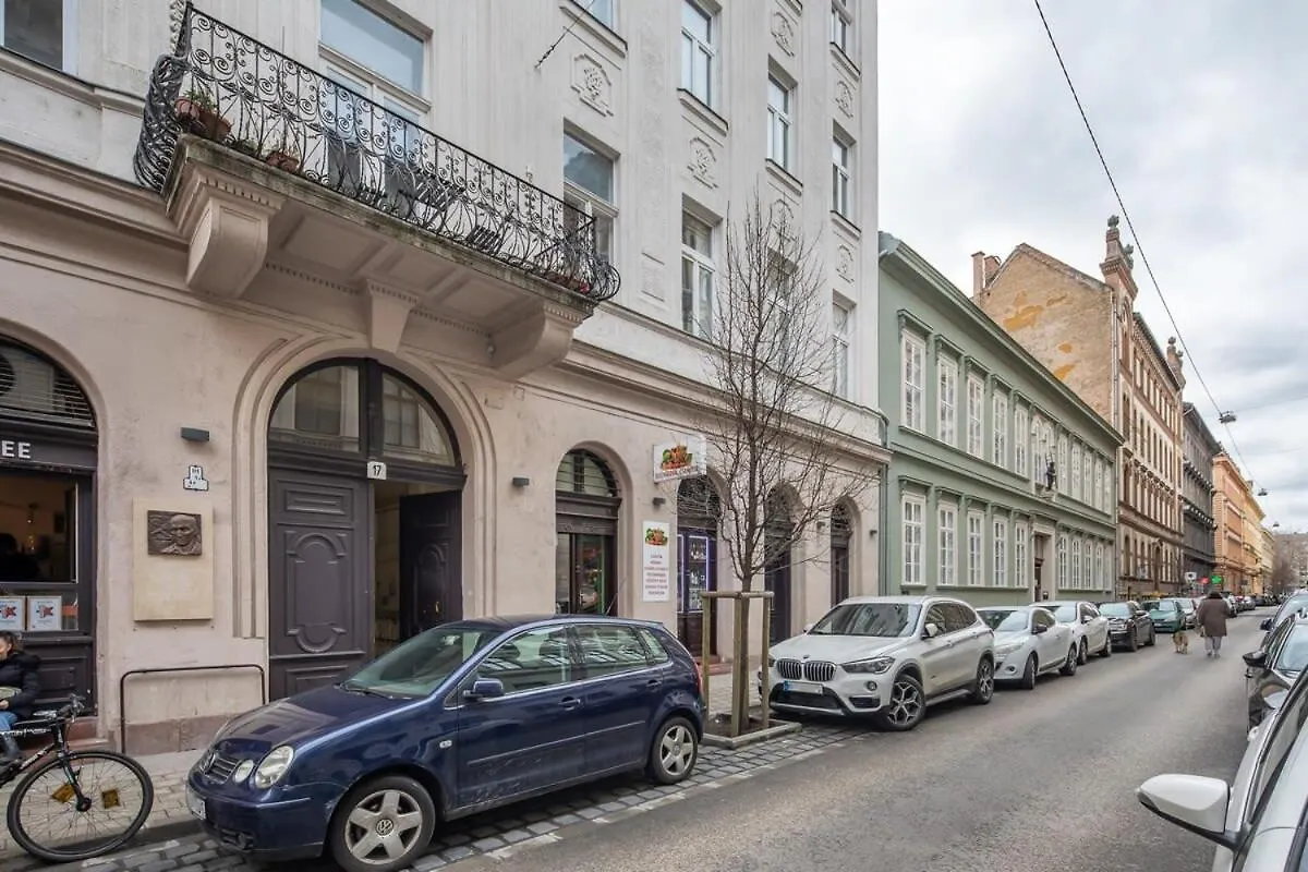 Appartamento Very Central - Unique Design - New Studio Budapest